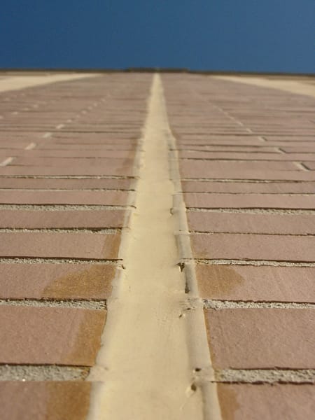 Sellado de juntas y grietas