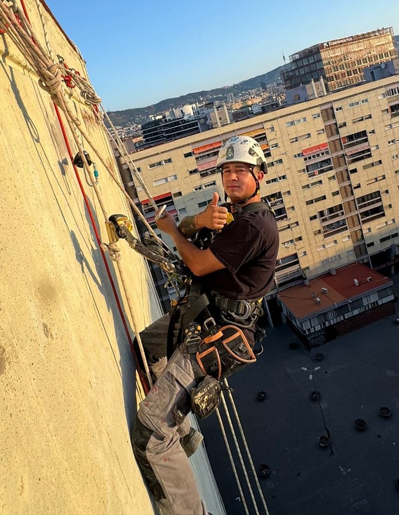ARMANDO VERTICALS BARCELONA