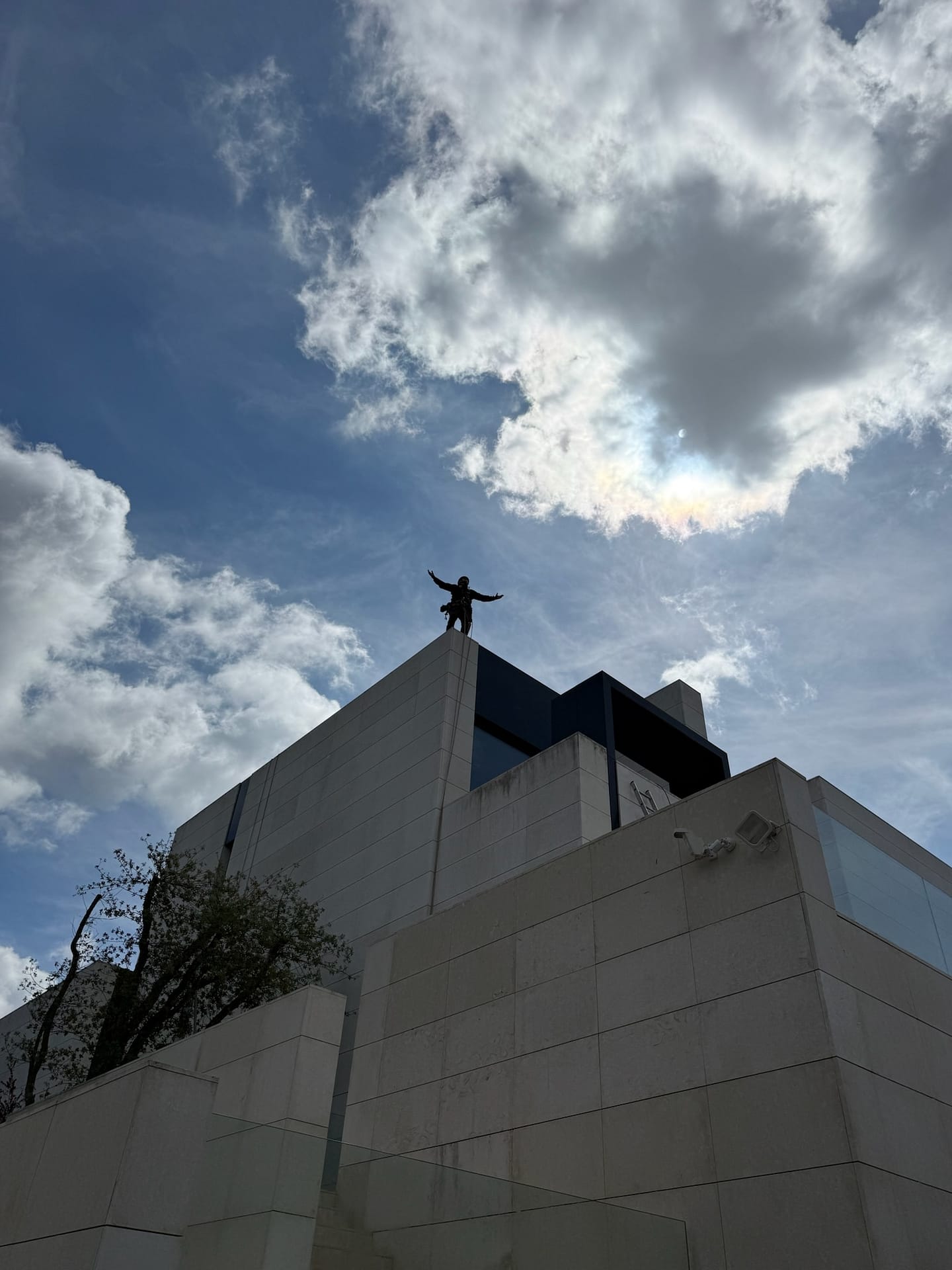 Treballs verticals a zona exterior de xalet a Barcelona